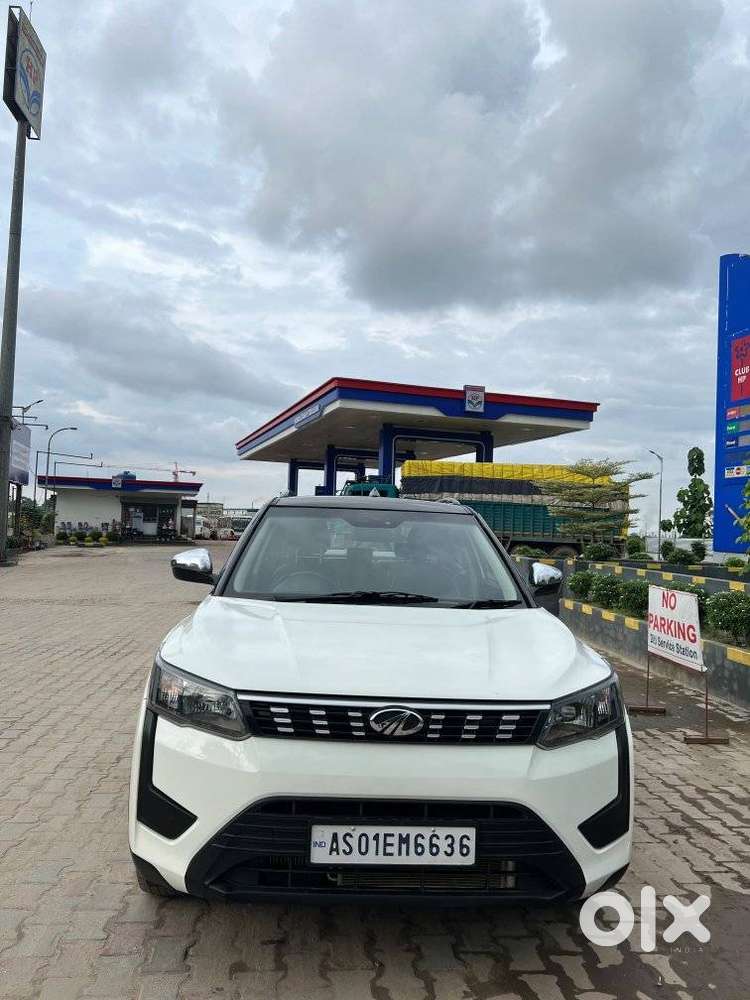 Mahindra Xuv300 W6, 2020, Petrol