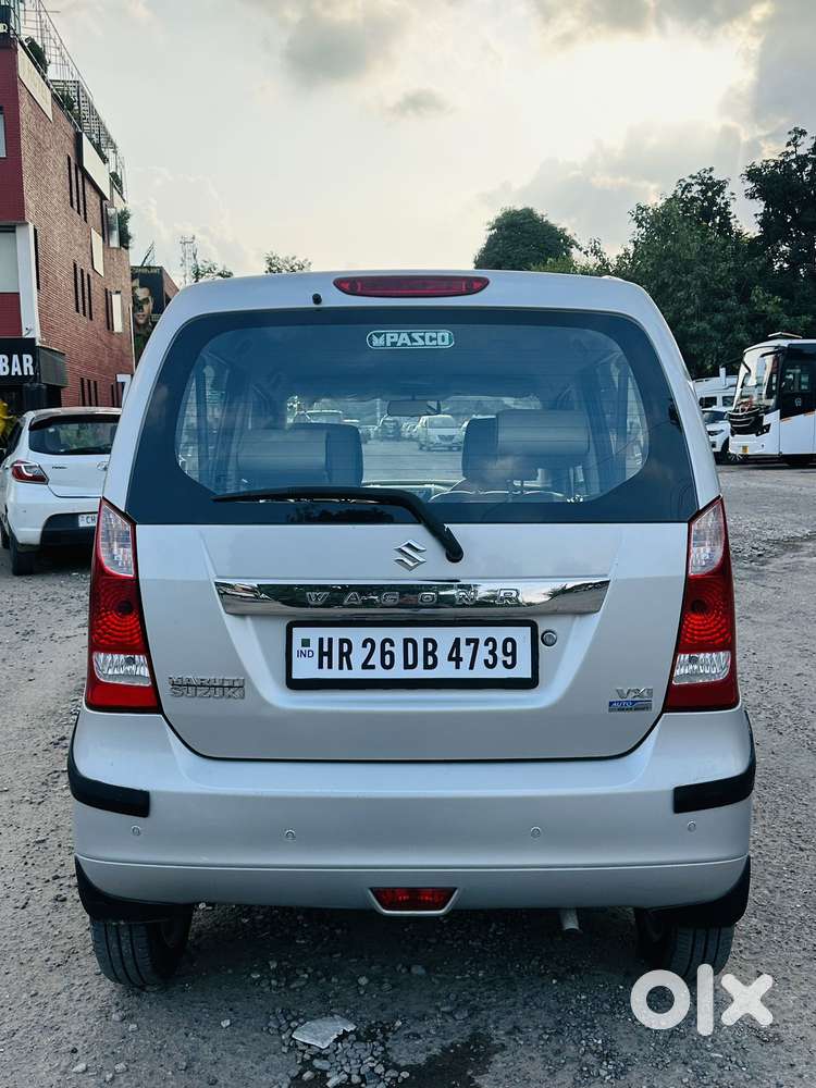 Maruti Suzuki Wagon R Vxi Amt, 2017, Petrol