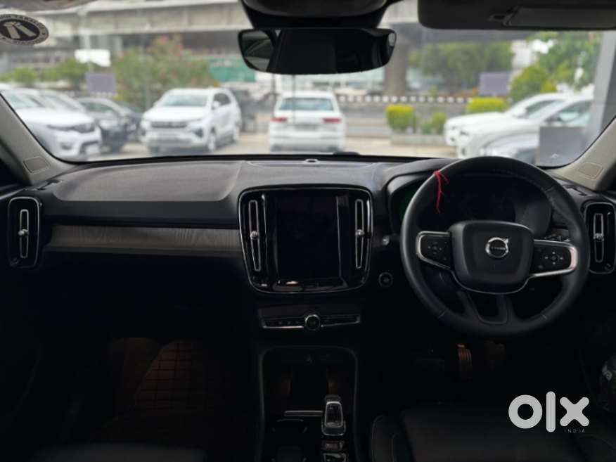 Volvo Xc40 B4 Ultimate, 2023, Petrol