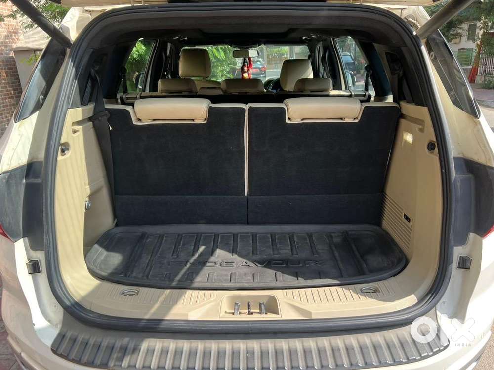 Ford Endeavour Bs6 Diesel 97000 Km Driven Non Acidental