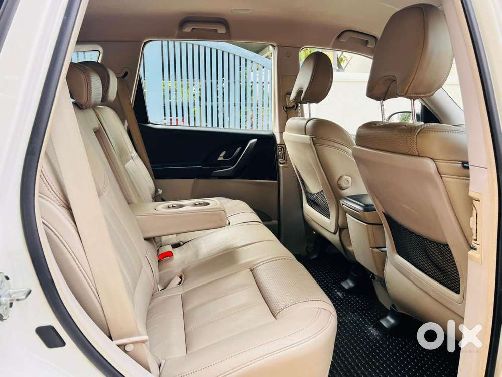 Mahindra Xuv500 W8 At, 2017, Diesel