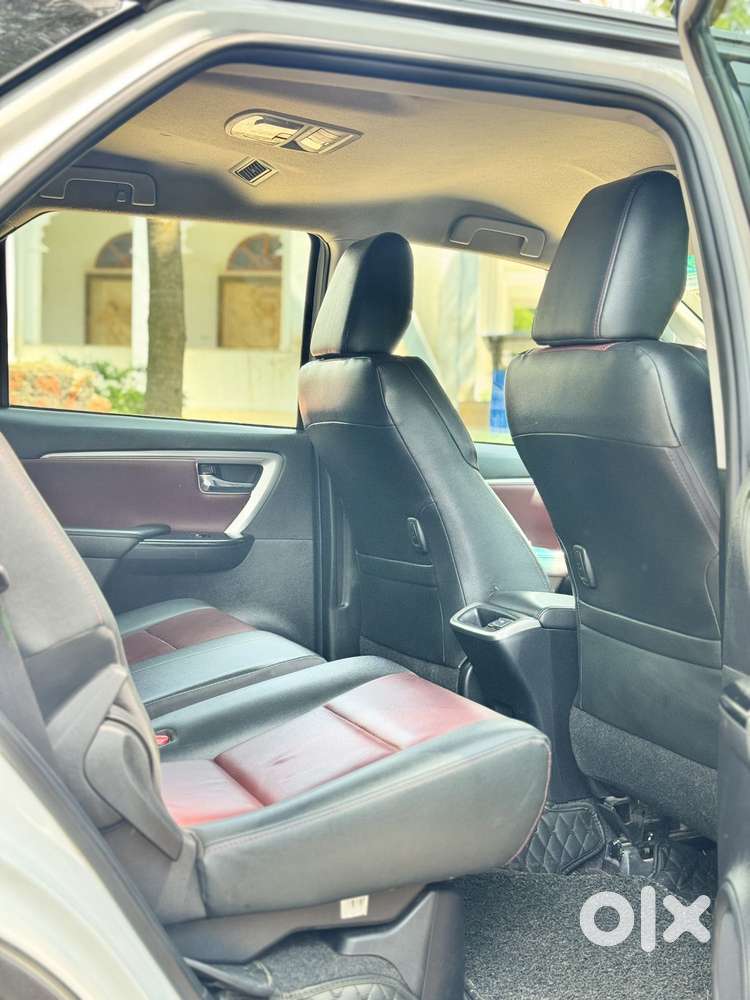 Toyota Fortuner Legender 4x4 At 2.8, 2023, Diesel
