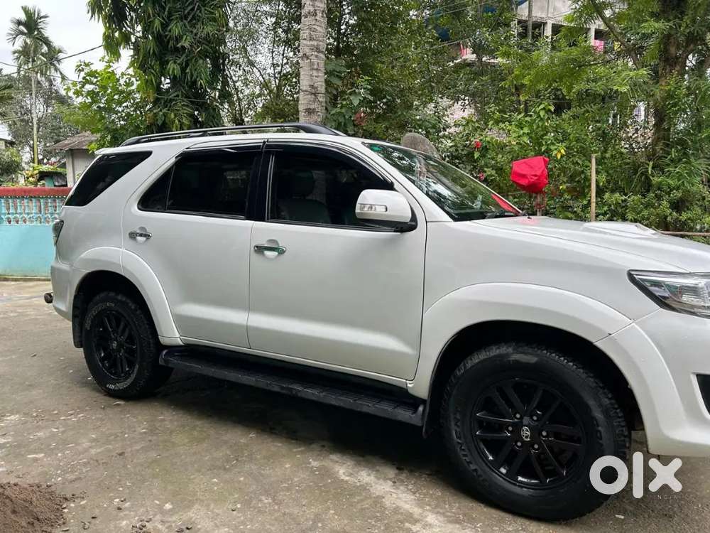 Toyota Fortuner 3.0 1st Owner Well Maintained