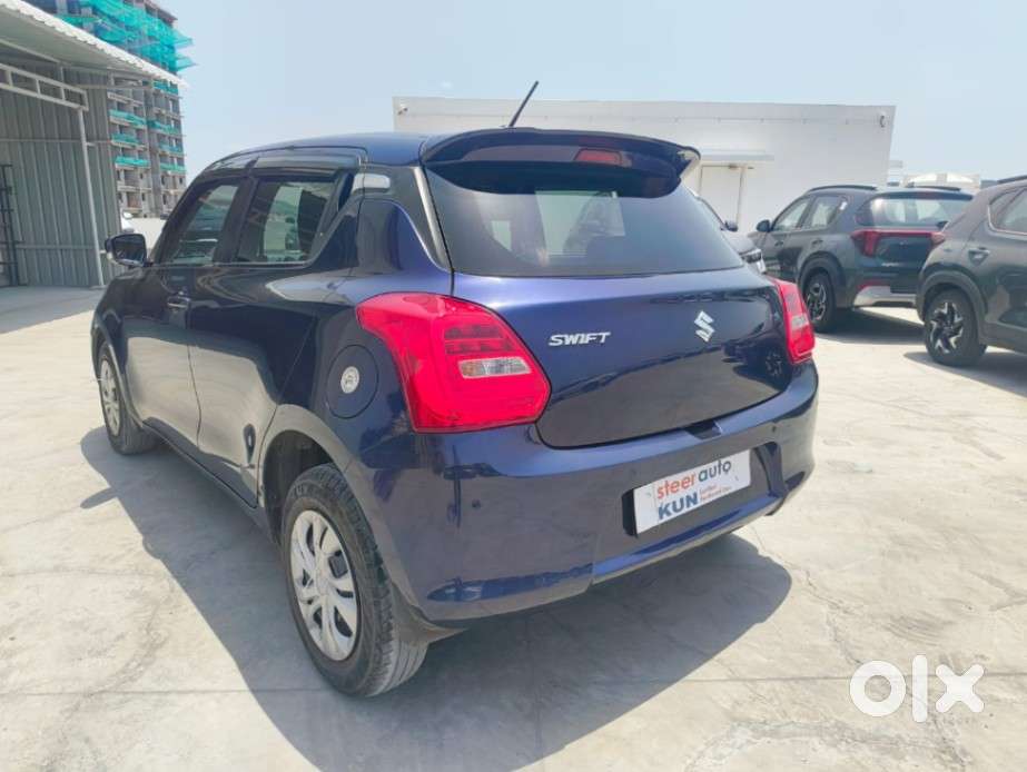 Maruti Suzuki Swift 1.2 Vxi Glory Edition, 2022, Petrol
