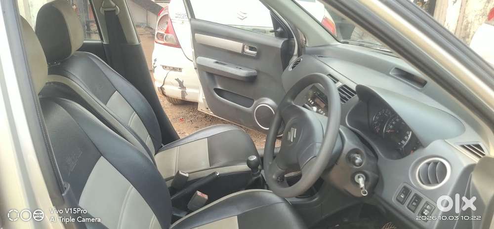 Maruti Suzuki Swift Dzire 1.2 Vxi Bsiv, 2011, Petrol