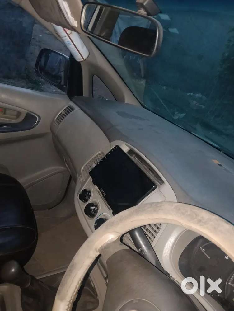Toyota Innova Diesel 2012