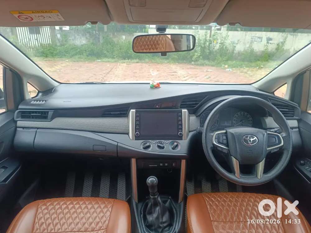 Toyota Innova Crysta Diesel 2022