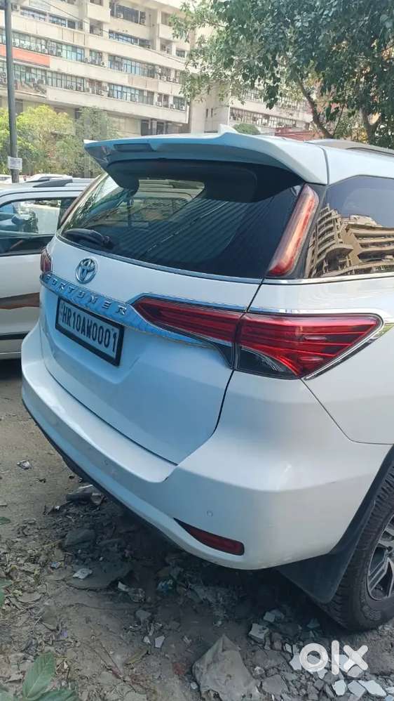Toyota Fortuner Legender 2019