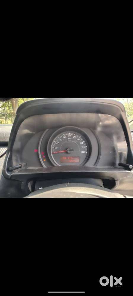 Maruti Suzuki Swift 1.2 Lxi (o), 2022