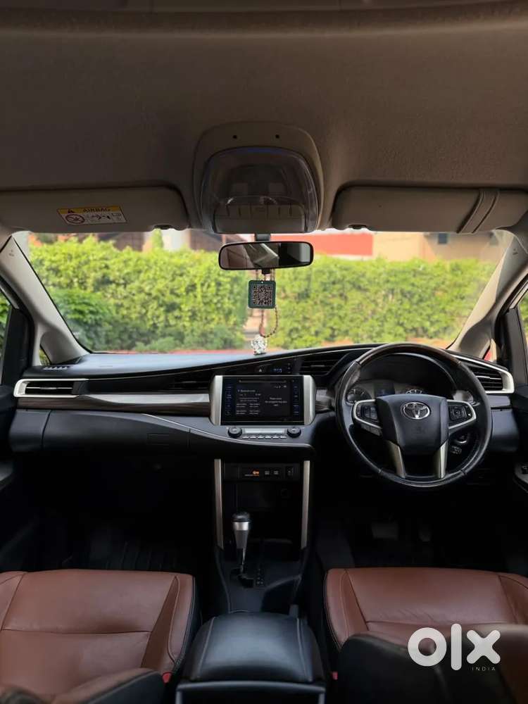Toyota Innova Crysta 2.8 Zx At 7 Seater, 2019, Diesel