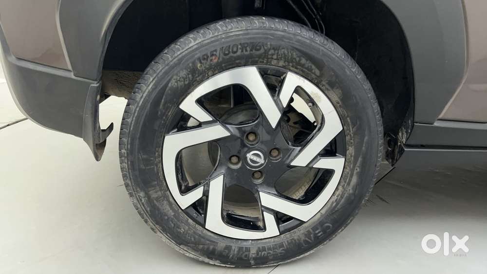 Nissan Magnite 1.0 Xv Turbo Cvt, 2021, Petrol