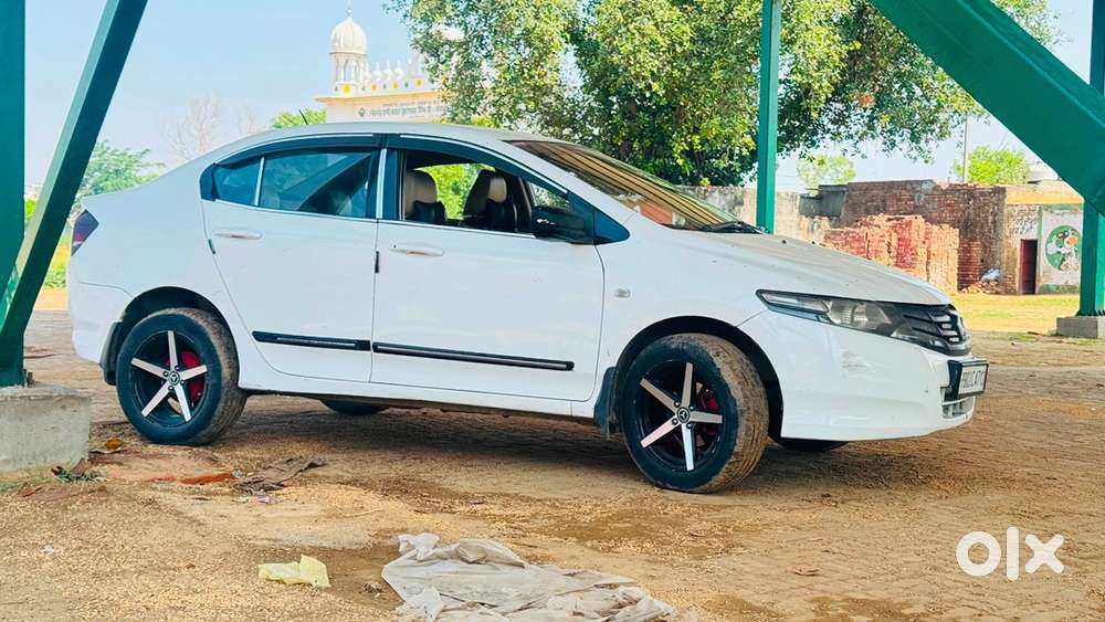 Honda City 2010 Petrol Well Maintained