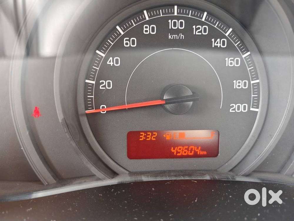 Maruti Suzuki Swift Lxi Optional-o, 2018, Petrol