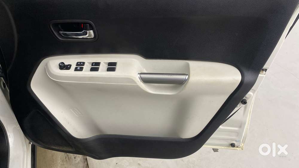 Maruti Suzuki Ignis 1.2 Amt Zeta, 2022, Petrol