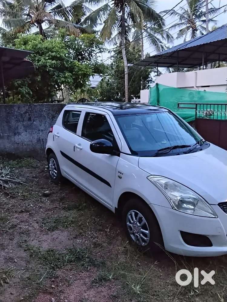 Maruti Suzuki Swift 2013 Petrol 106000 Km Driven