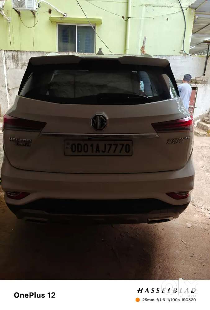 Mg Hector Plus 2020 Petrol Well Maintained