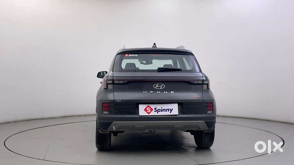 Hyundai Venue 1.0 Sx (o) Turbo Dct, 2022, Petrol