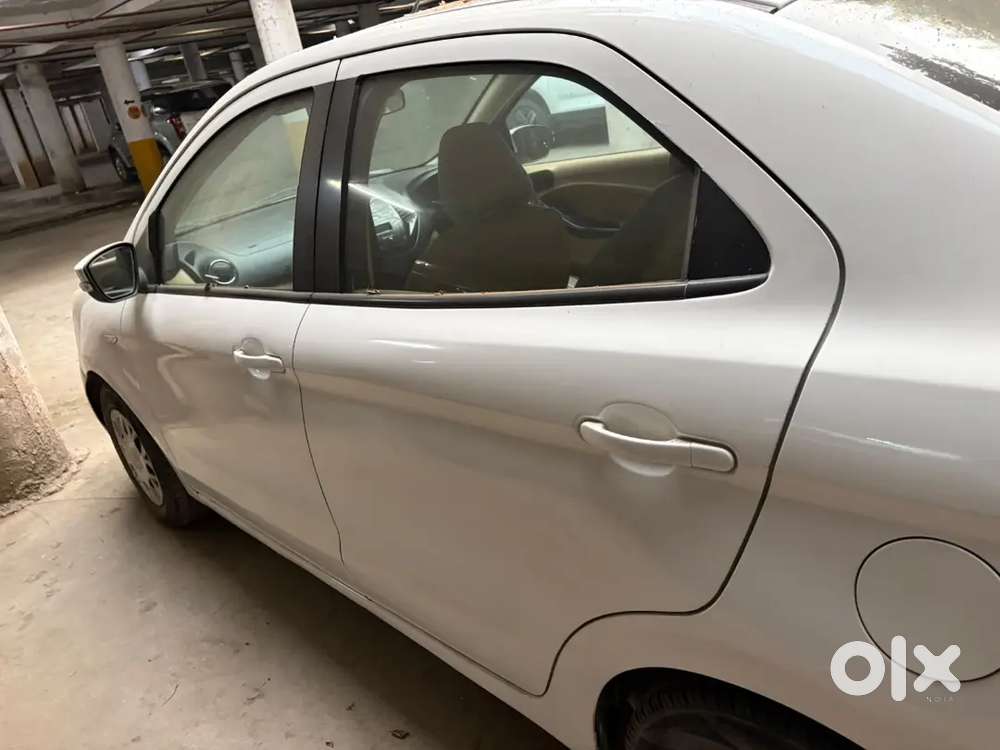 Ford Figo Aspire Petrol 2016