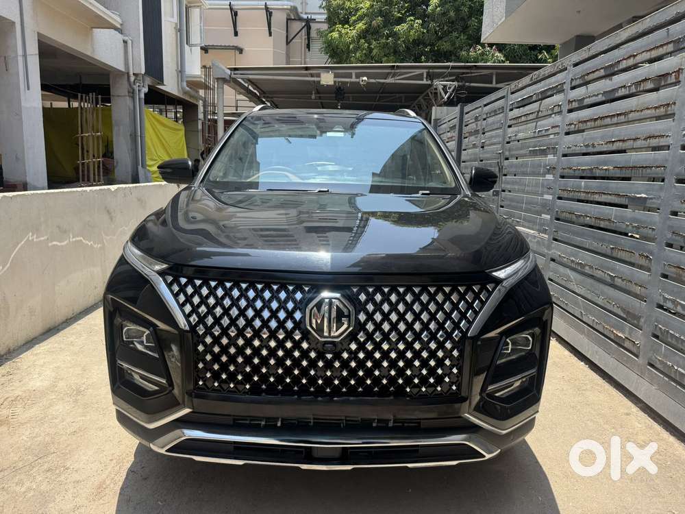 Mg Hector Plus Savvy Pro 1.5 Turbo Petrol Cvt 6 Str Dual Tone, 2025,..