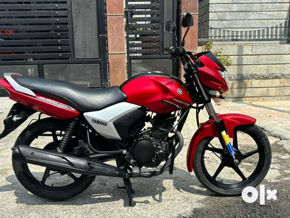 Yamaha saluto deals 125 red colour