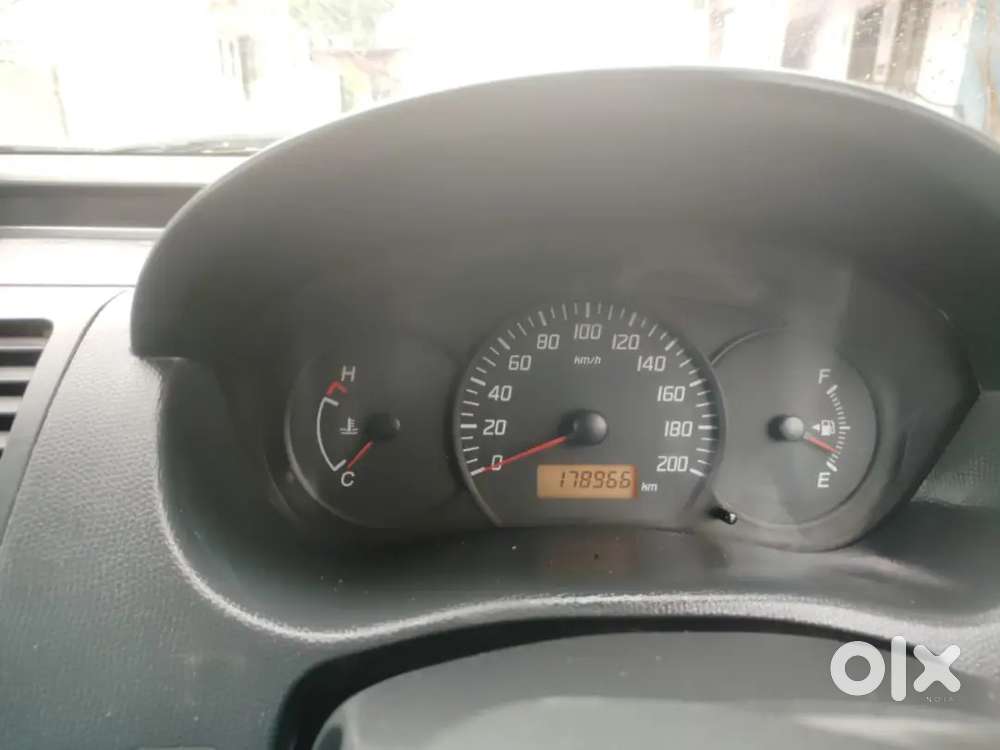 Maruti Suzuki Swift Dzire 2017