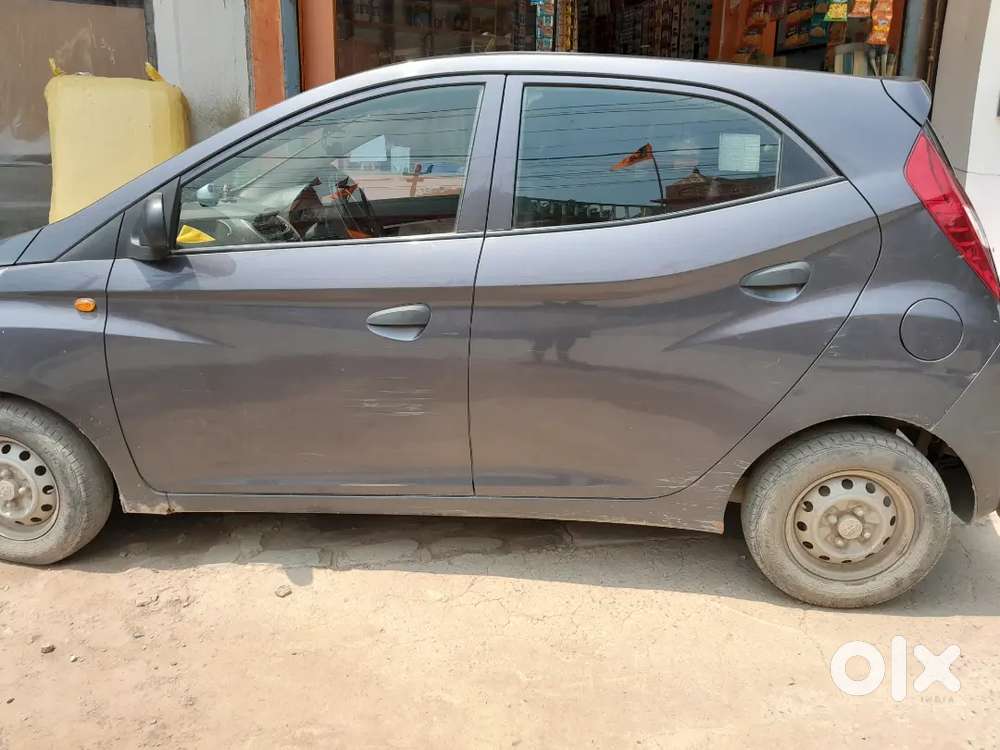 Hyundai Eon 2015 Petrol Well Maintained No Any Problem In Car..