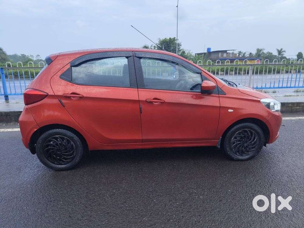 Tata Tiago 1.05 Revotorq Xz Wo Alloy, 2016, Petrol