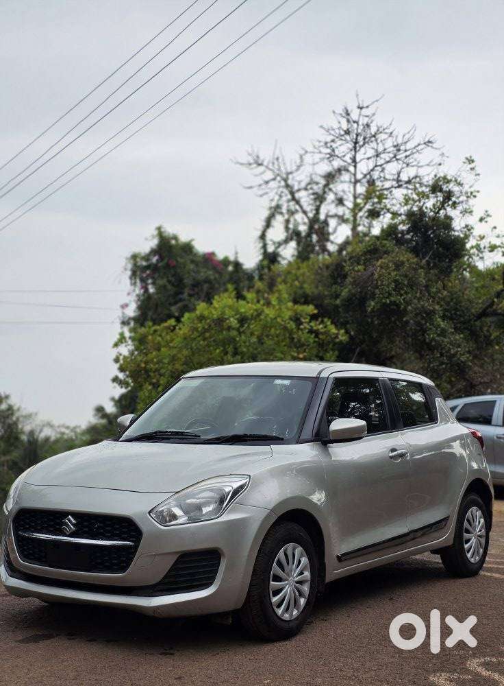 Maruti Suzuki Swift Vxi + Manual, 2018, Petrol