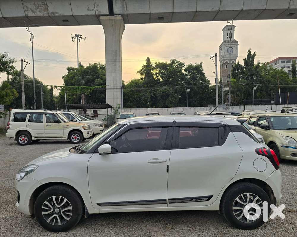 Maruti Suzuki Swift Vvt Vxi, 2022, Petrol