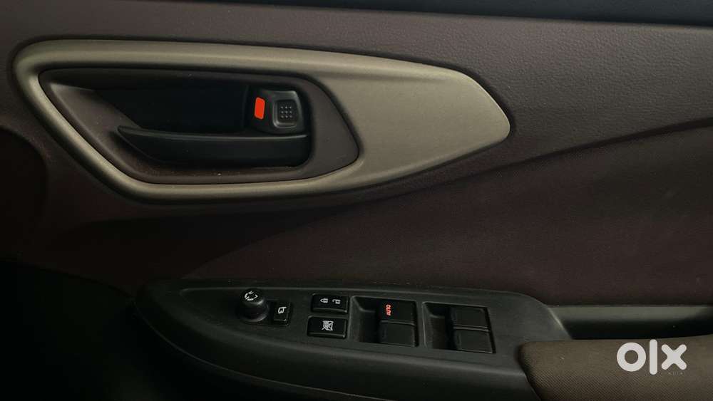 Maruti Suzuki Fronx Delta Plus 1.2 Mt, 2023, Petrol
