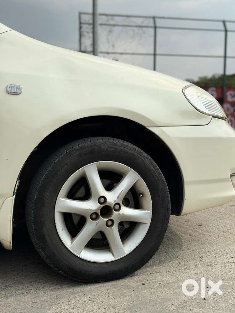 Toyota Corolla 2004 Petrol Well Maintained
