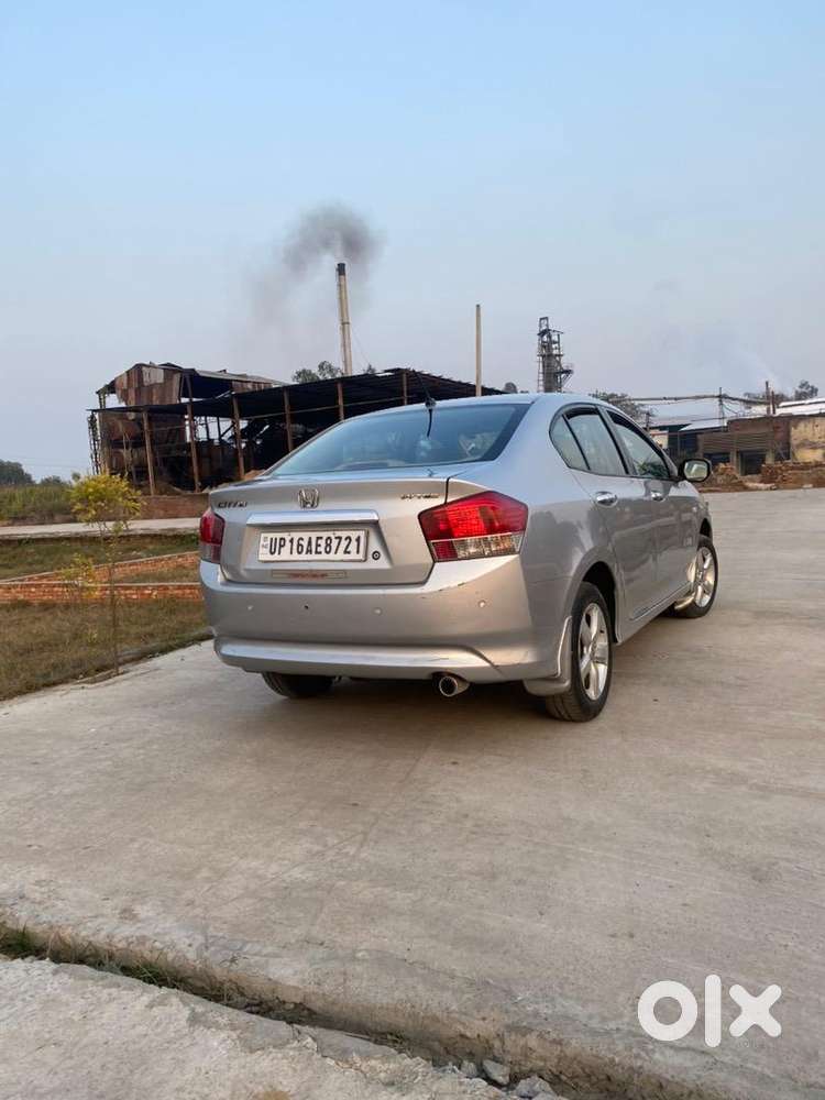 Honda City 2011 Petrol Good Condition Cng Fit Not On Paper