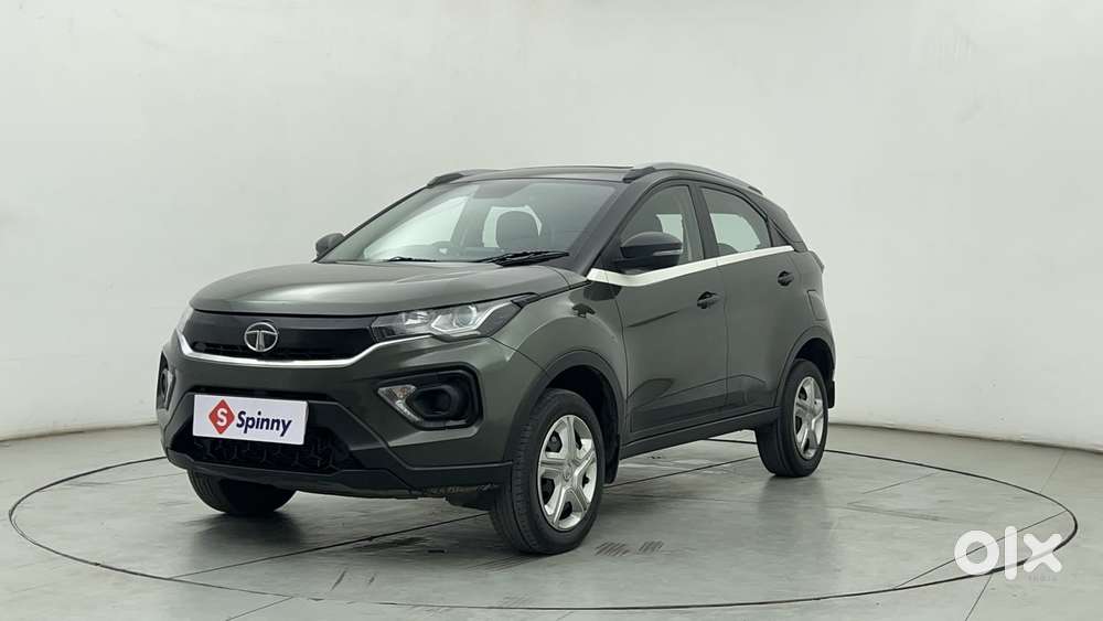 Tata Nexon 1.2 Revotron Xma Amt (s), 2022, Petrol
