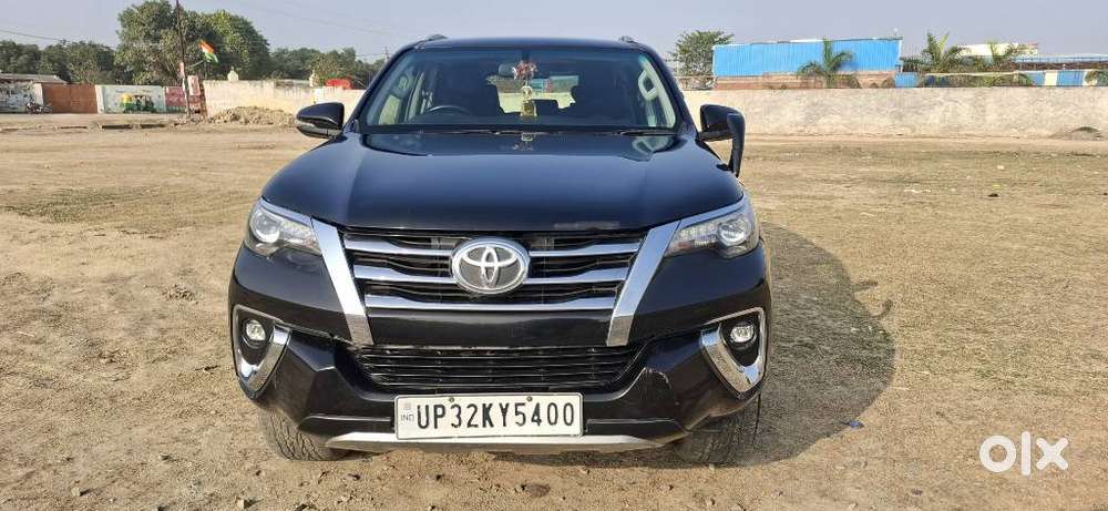 Toyota Fortuner 4x2 At 2.8 Diesel, 2019, Diesel