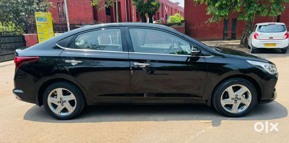 Hyundai Verna 1.5 Sx Vtvt, 2022, Petrol