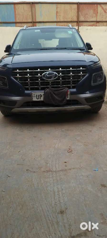 Hyundai Venue 2020 Diesel 65000 Km Driven