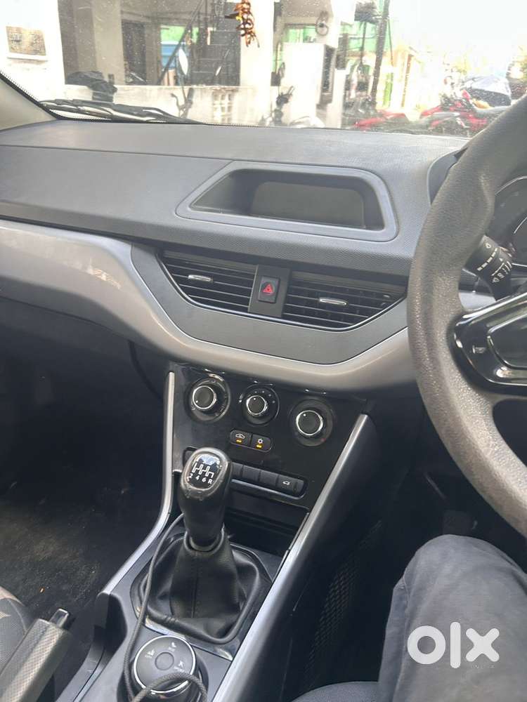 Tata Nexon 2023 Petrol 30000 Km Driven