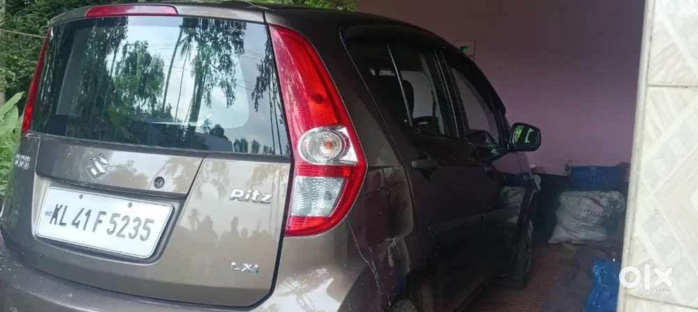 Maruti Suzuki Ritz Lxi 2012