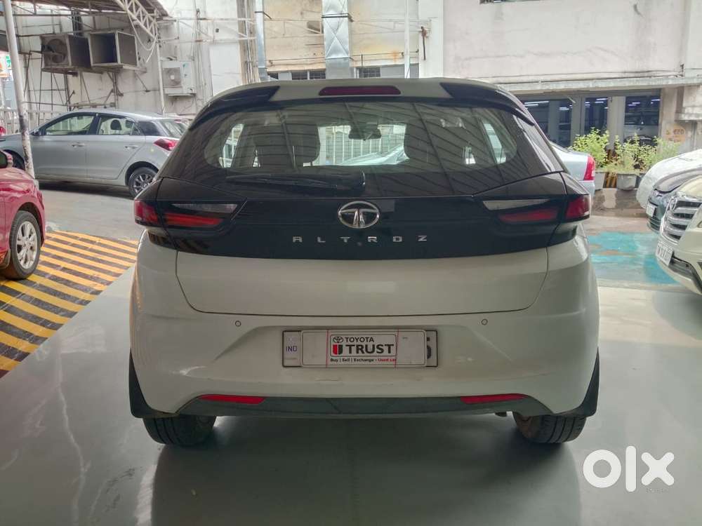 Tata Altroz Xz, 2022, Petrol