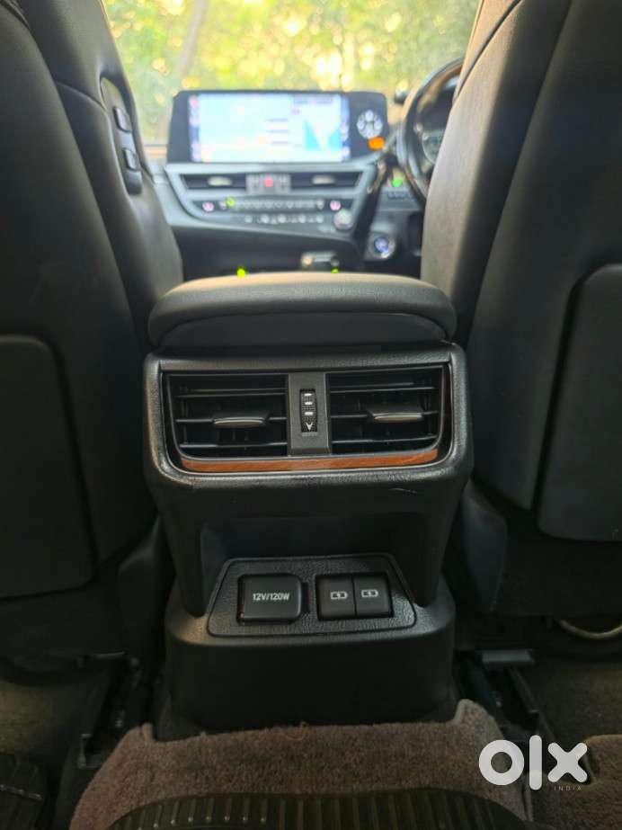 Lexus Es 300h Exquisite, 2022, Petrol