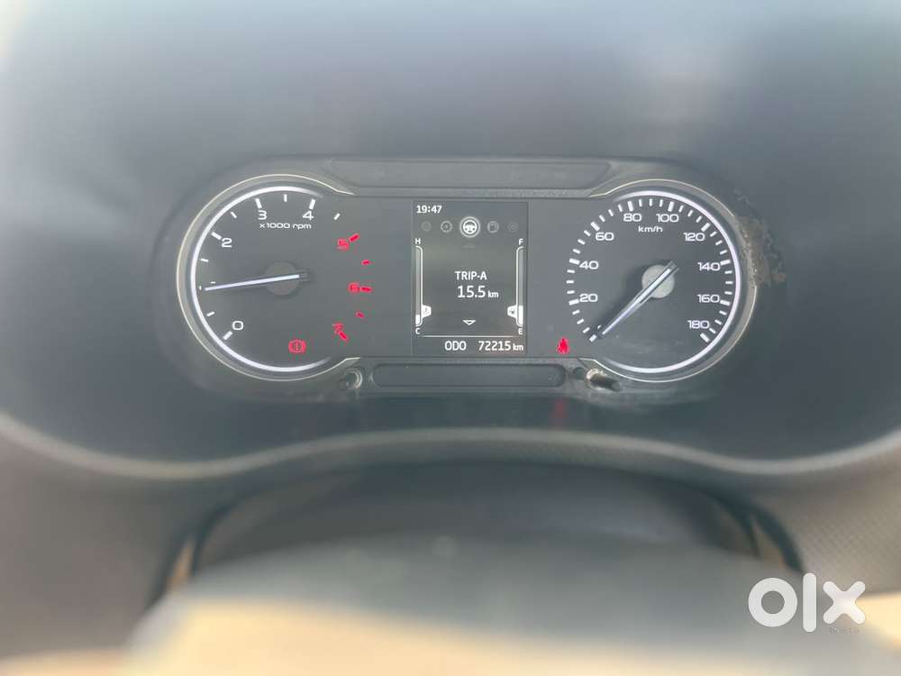 Mahindra Bolero Neo N8, 2021, Diesel