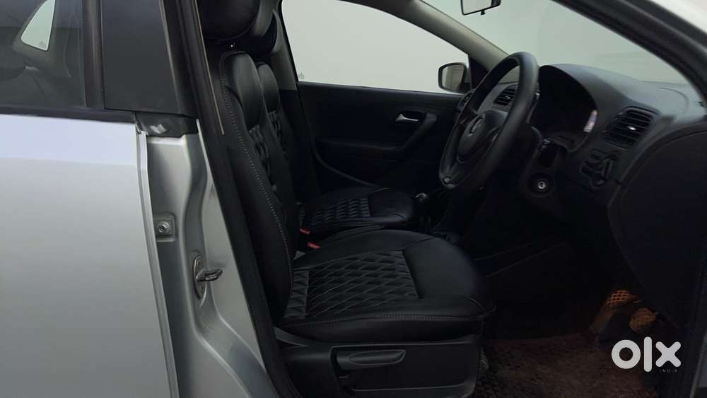 Volkswagen Polo Petrol Comfortline 1.2l, 2015, Petrol