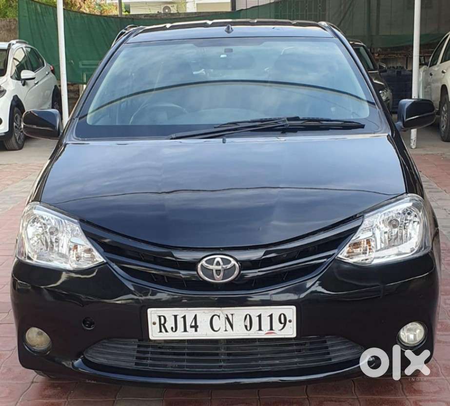 Toyota Etios, 2011, Petrol