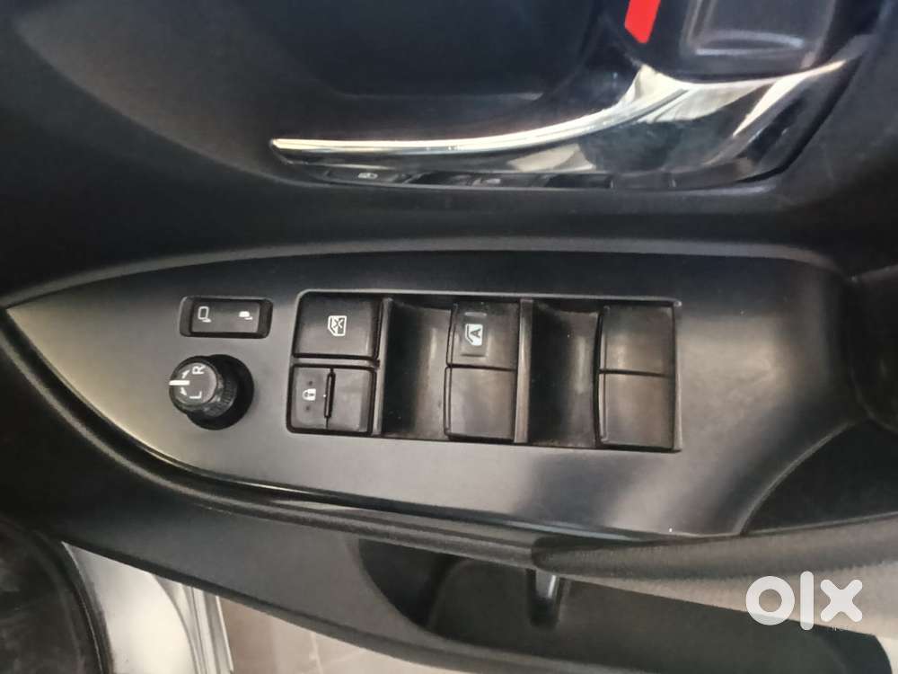 Toyota Innova Crysta 2.4 G Mt, 2022, Diesel