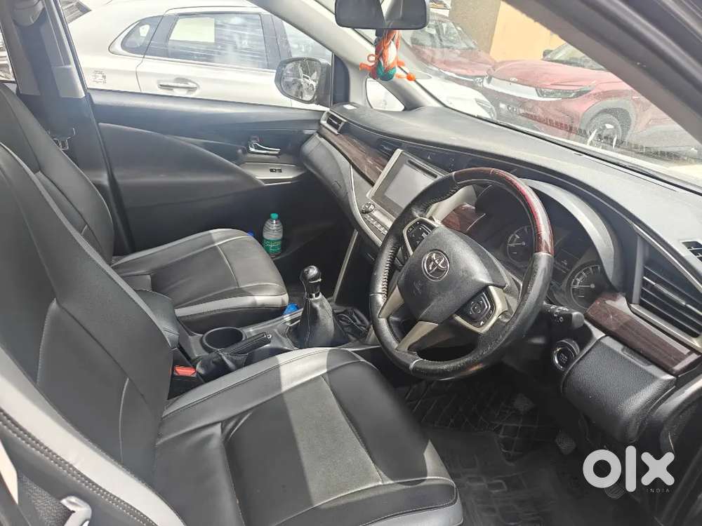 Toyota Innova Crysta 2017 Diesel 170000 Km Driven
