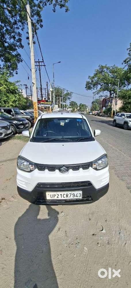Maruti Suzuki S-presso Vxi Plus, 2022, Petrol