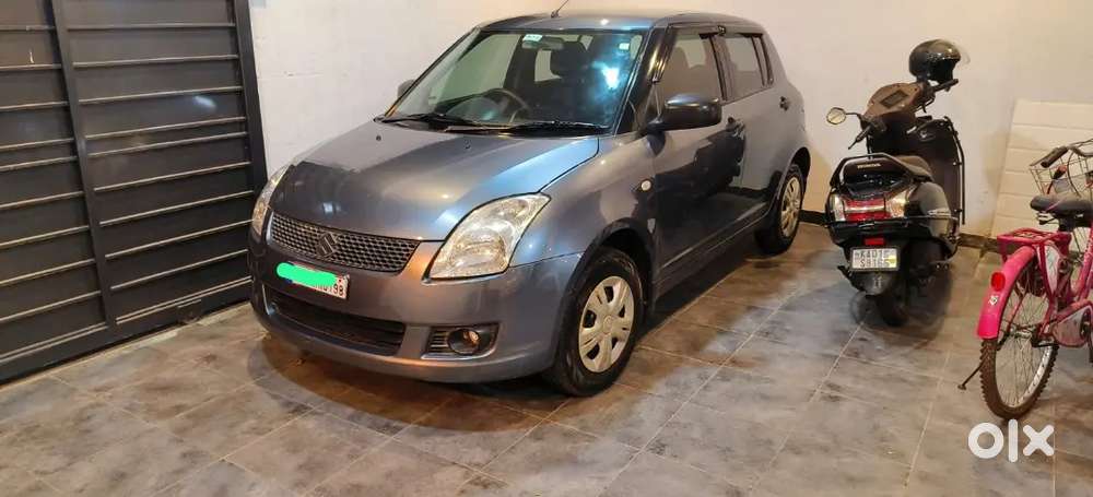 Maruti Suzuki Swift 2010 Petrol 30000 Km Driven