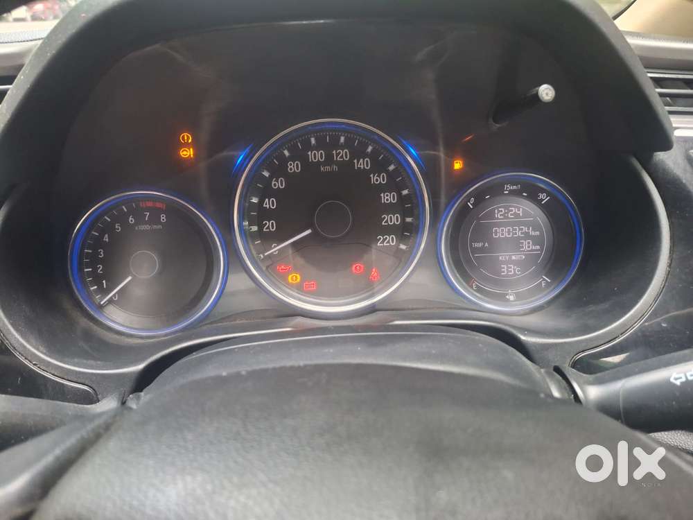 Honda City 1.5 V Mt Sunroof, 2014, Petrol