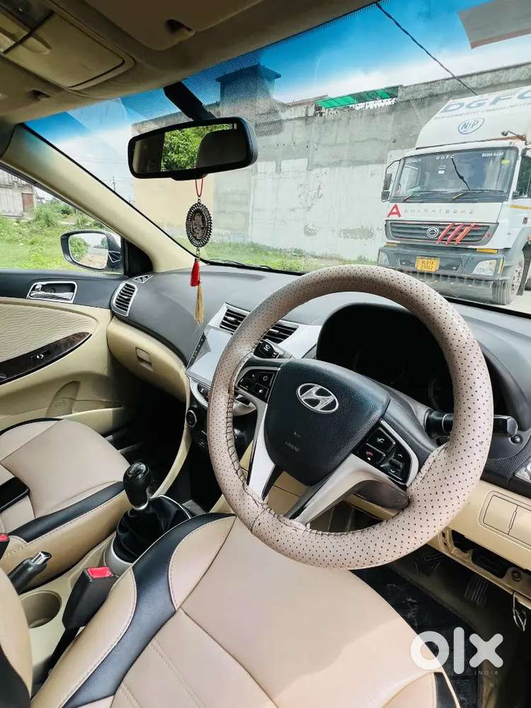 Hyundai Verna 2015 Variant