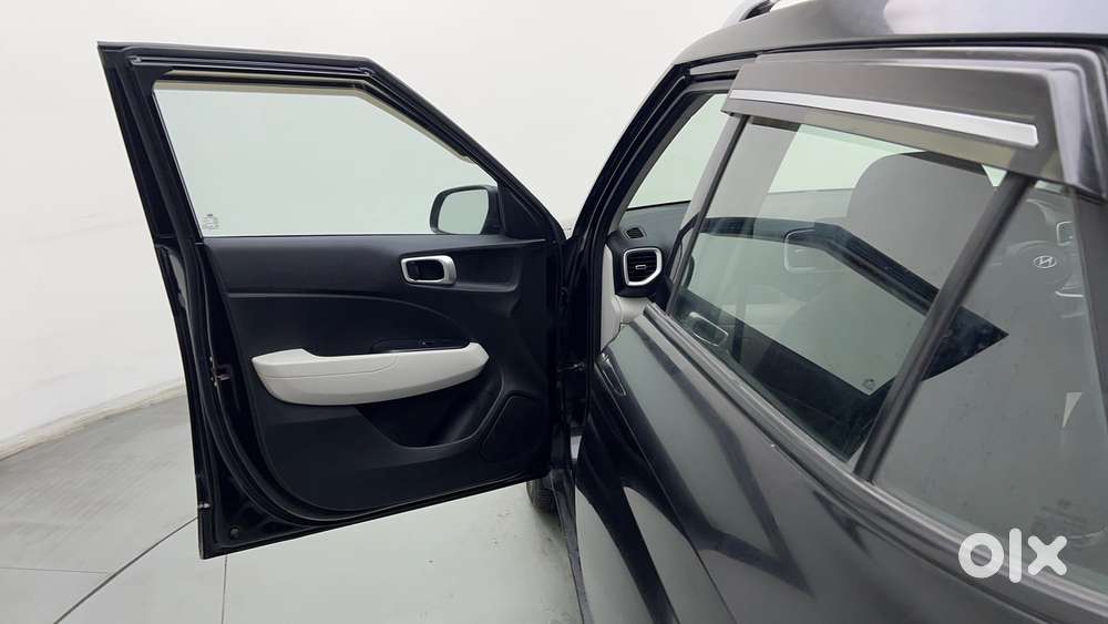 Hyundai Venue [2022-ongoing] 1.5 Crdi Sx, 2023, Diesel